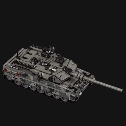 Steel Panther Battle Tank — 1,099 Pieces